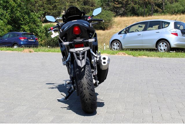 Honda CBR500R e-Clutch