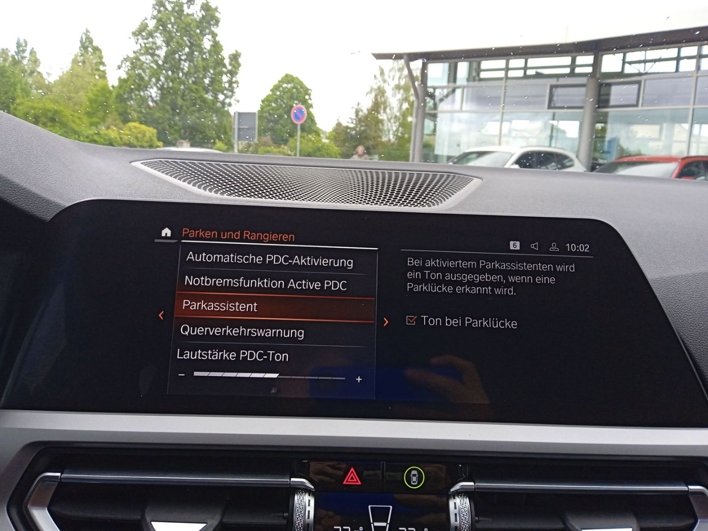 BMW 318 i Lim.Aut.+SPORTSITZE+DAB+LED+KEYLESS GO+ foto 19