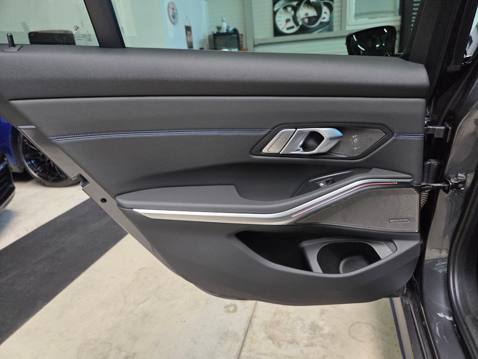 BMW M340 d xDrive /Panorama/HUD/Keyless/H&K/*345€
