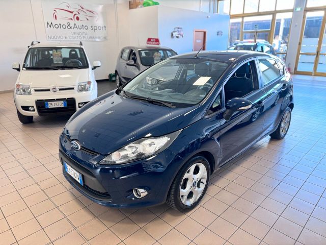 Ford Fiesta 1.4 TDCi 70CV 5 porte Titanium