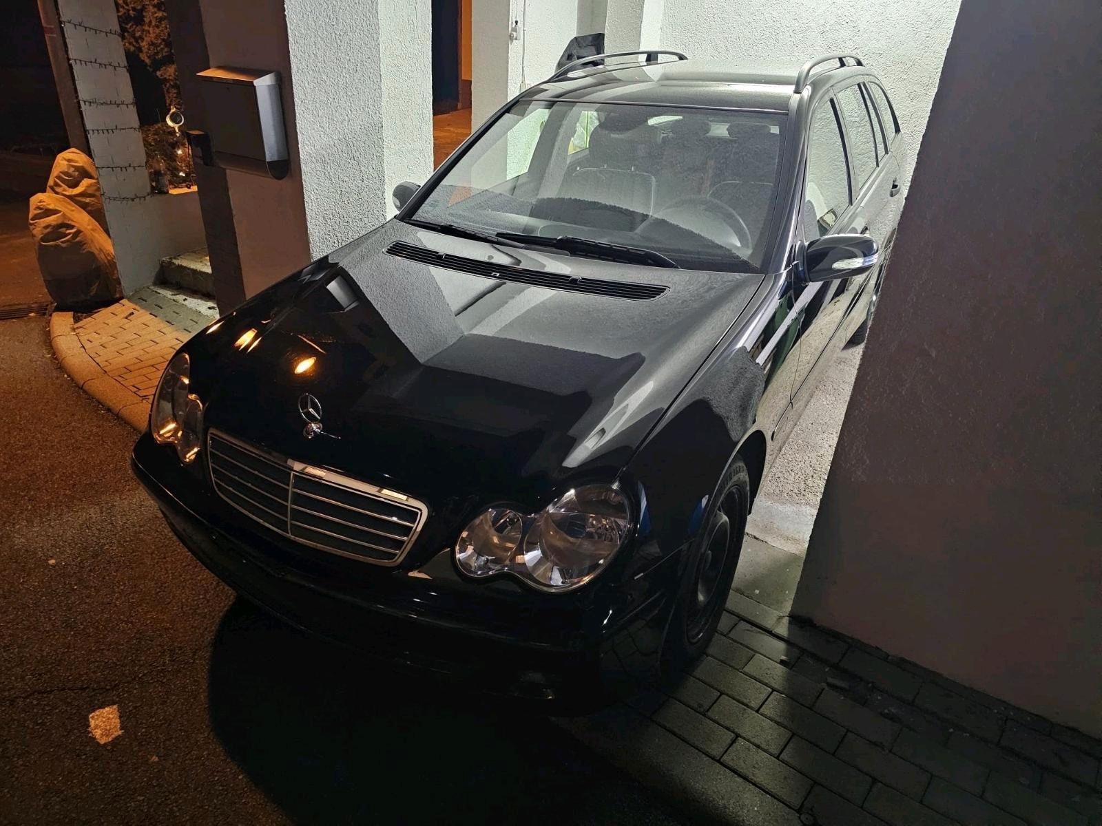 Mercedes-Benz C 180