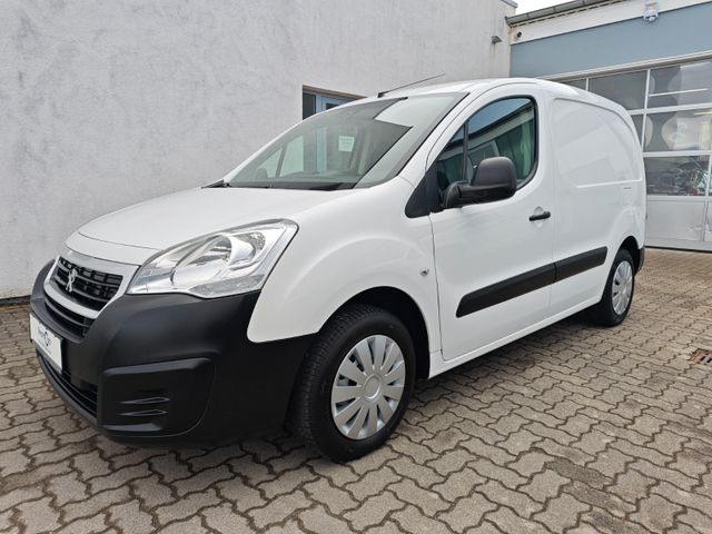 Peugeot Partner L1 Premium Klima Anhängerkupplung PDC