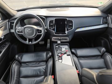 Volvo XC90 - 10