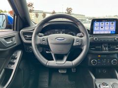 Fahrzeugabbildung Ford Focus Turnier 1.5 EcoBlue ST-Line Temp SHZ Navi