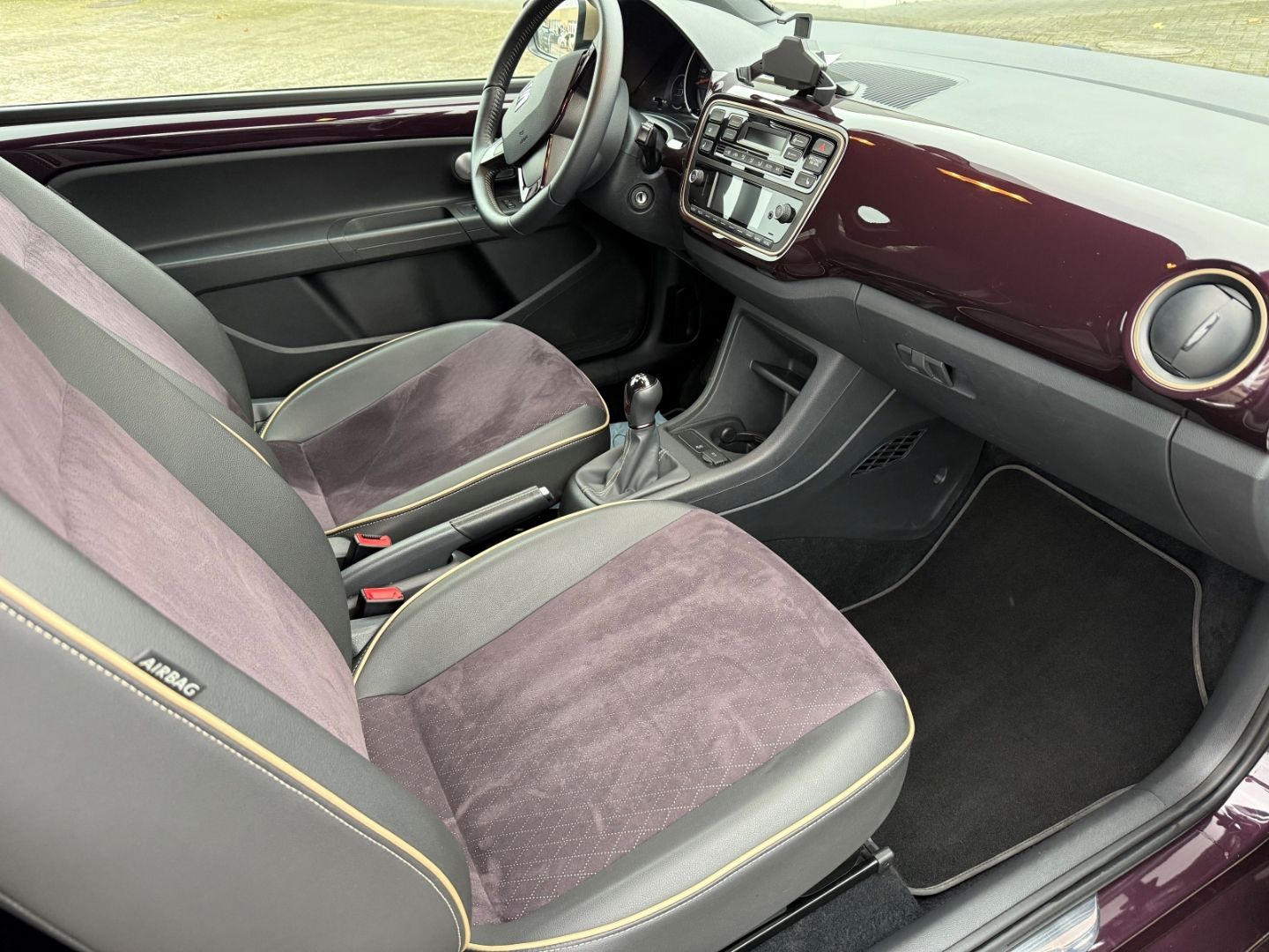 SEAT Mii Style 1.0 Cosmopolitan Sport-P. Alcantara GR - Image 25