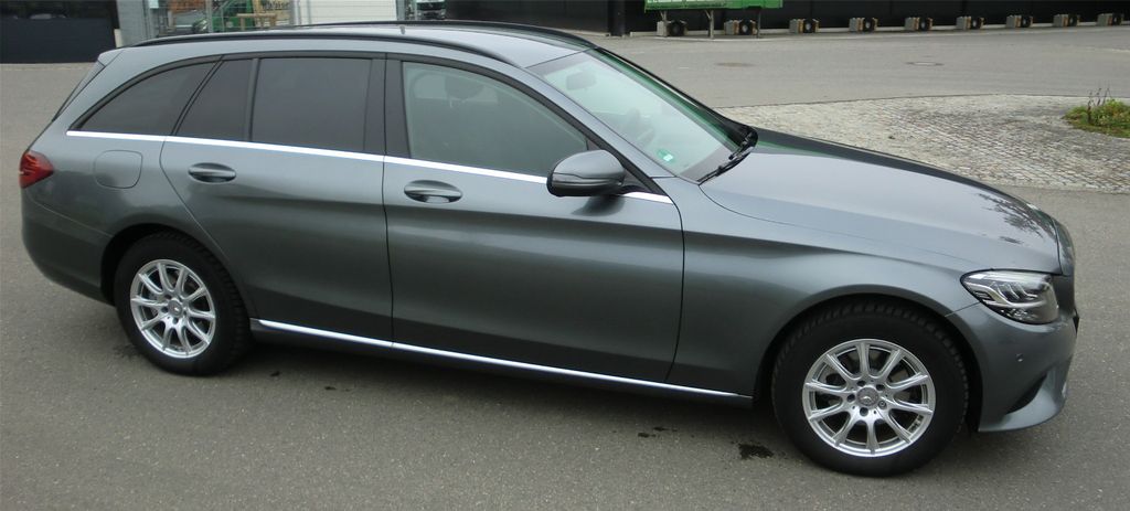 Image of Mercedes-Benz C 200