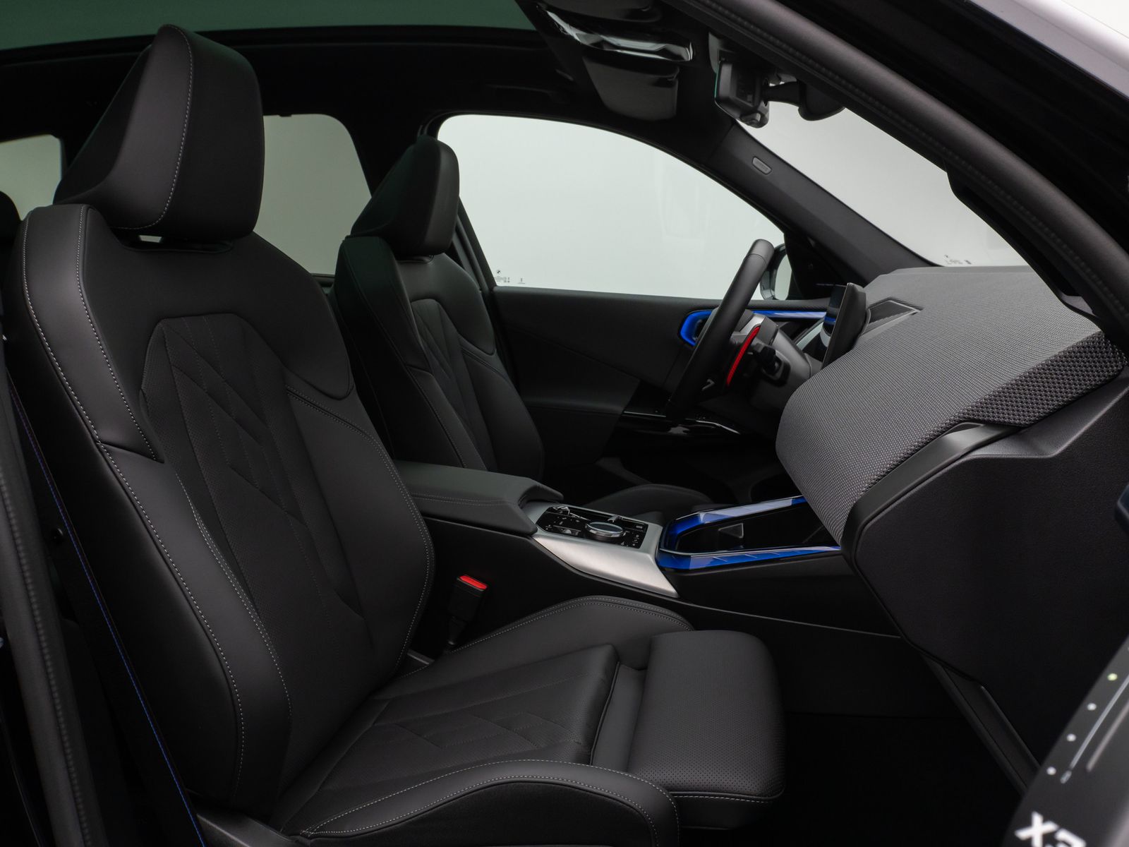 Fahrzeugabbildung BMW X3 M50 Panorama 360°HUD DAB H/K Komfort Alarm