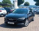 Opel Insignia B Sports Tourer - Opel Insignia: Schwarz, Sports Tourer