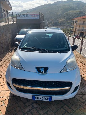 Peugeot 107 1.0 68CV 5p. Sweet Years -UNICO PROP