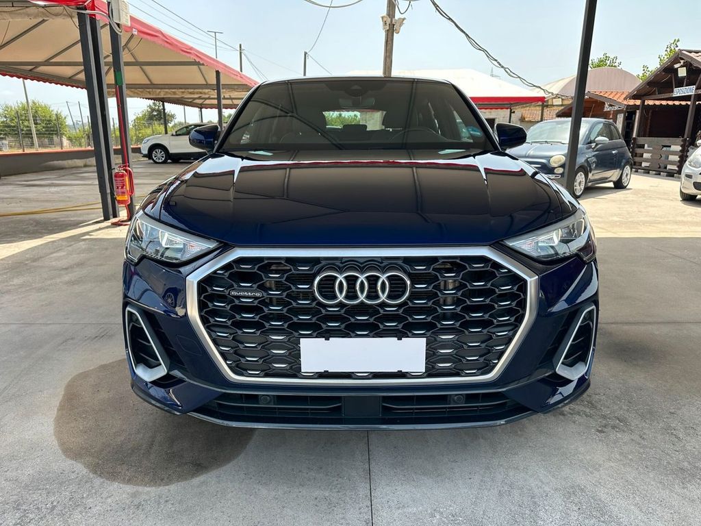 Image of Audi Q3