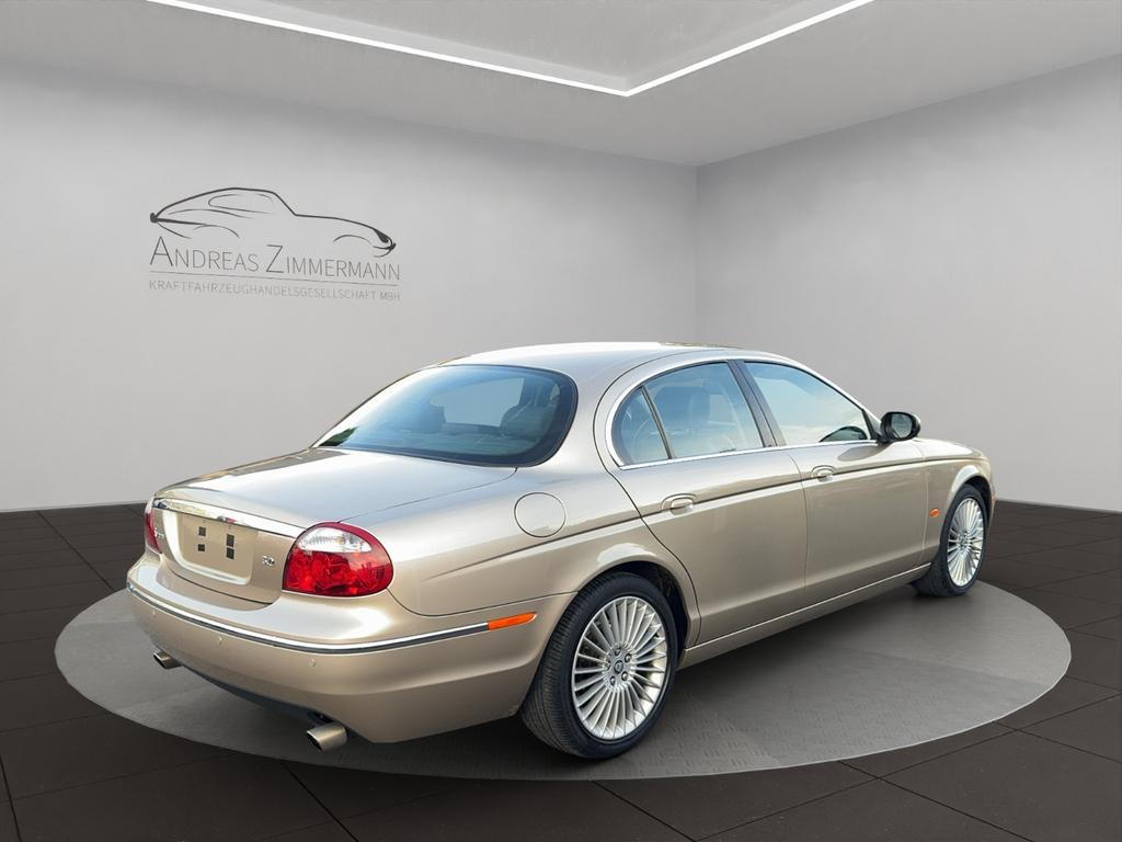 Jaguar S-Type