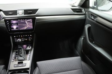 Skoda Superb Combi Style DCC Navi AHK Kamera 360 Grad