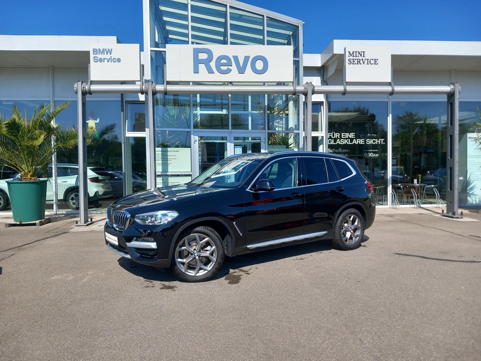 BMW X3 xDrive20d Aut xLine AHK Leder Navi LED Connec