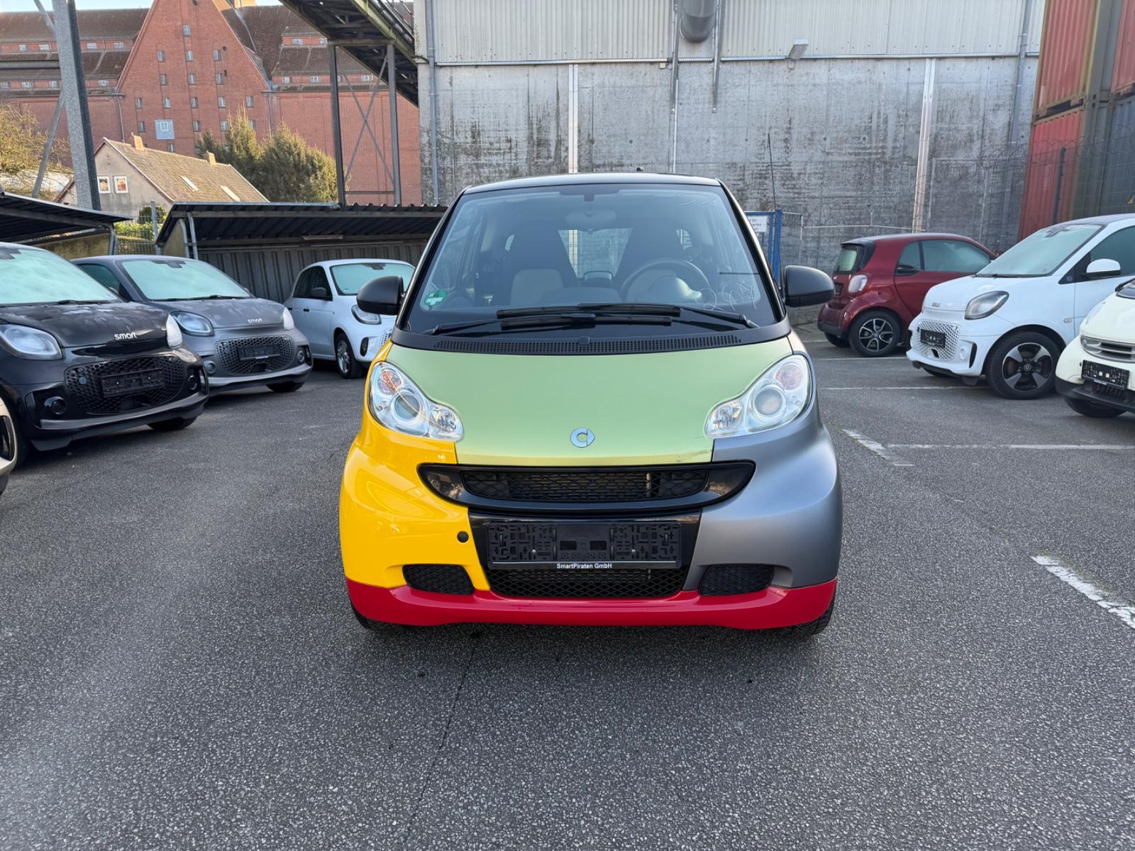 Smart ForTwo fortwo coupe Micro Hybrid Drive 52 kW