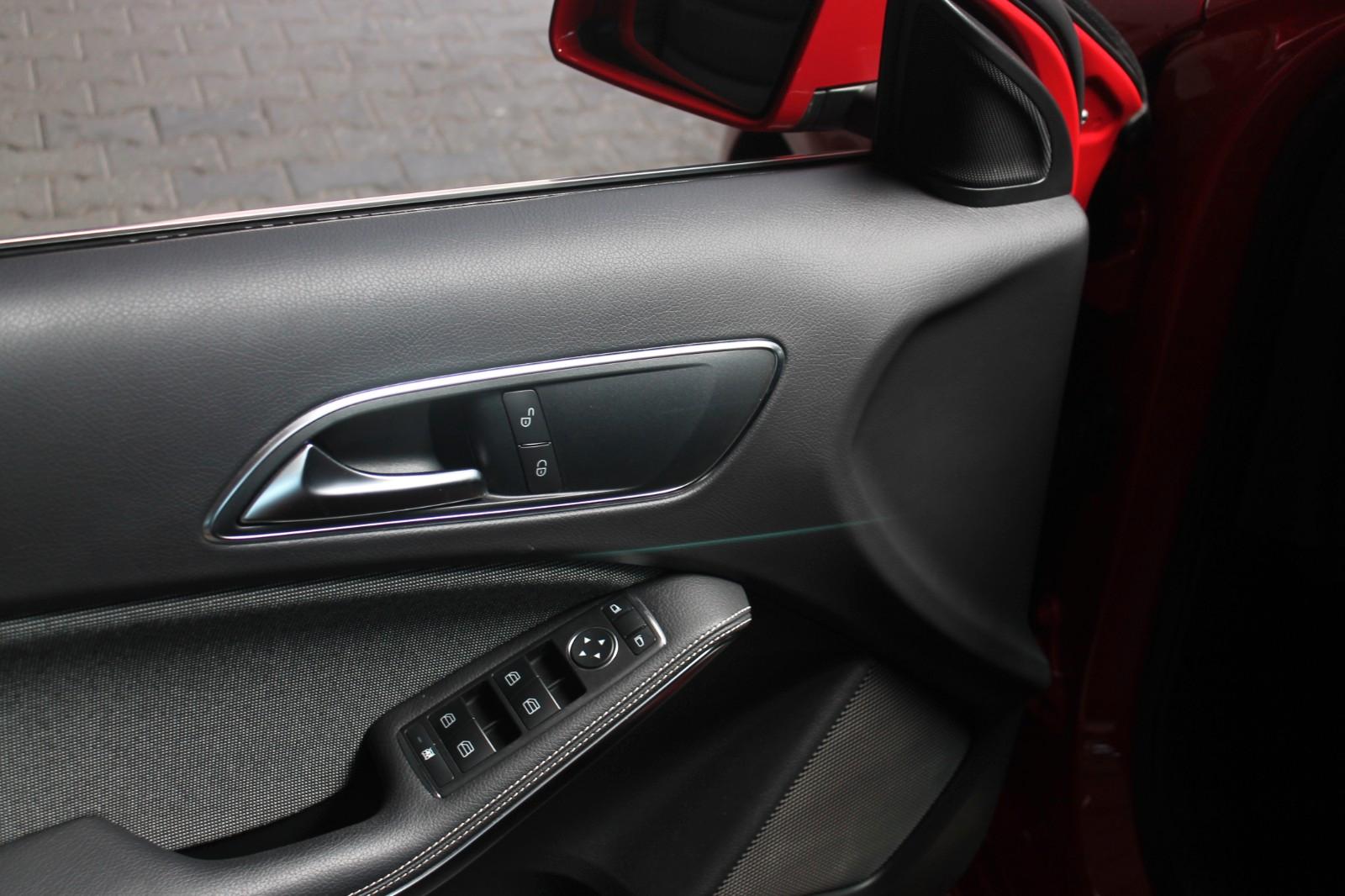 Mercedes-Benz A 180 "Brabus-Umbau"*Xenon*Navi*18"LM*
