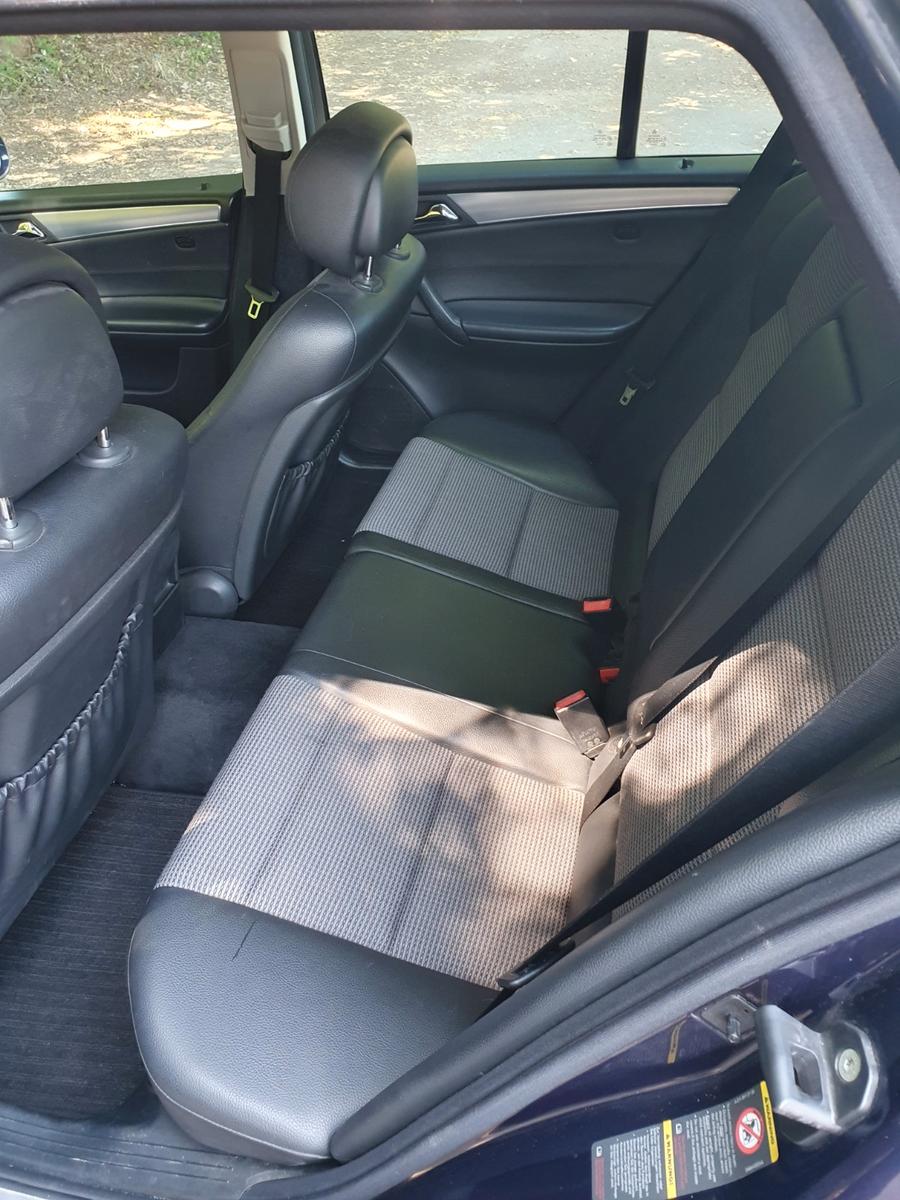 Mercedes-Benz C230 2006 — photo 8