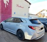 Toyota Corolla 1,8 Hybrid Team Deutschl Touring Spo... - Toyota Corolla Gebrauchtwagen in Berlin