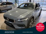 Volvo V60 Cross Country B4 AWD ULTIMATE AHK+PANO+ - Volvo V60 Cross Country Ultimate mit Diesel-Antrieb