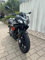 Aprilia Tuono 125 | TÜV & Service NEU | Top-Historie - APRILIA TUONO 125