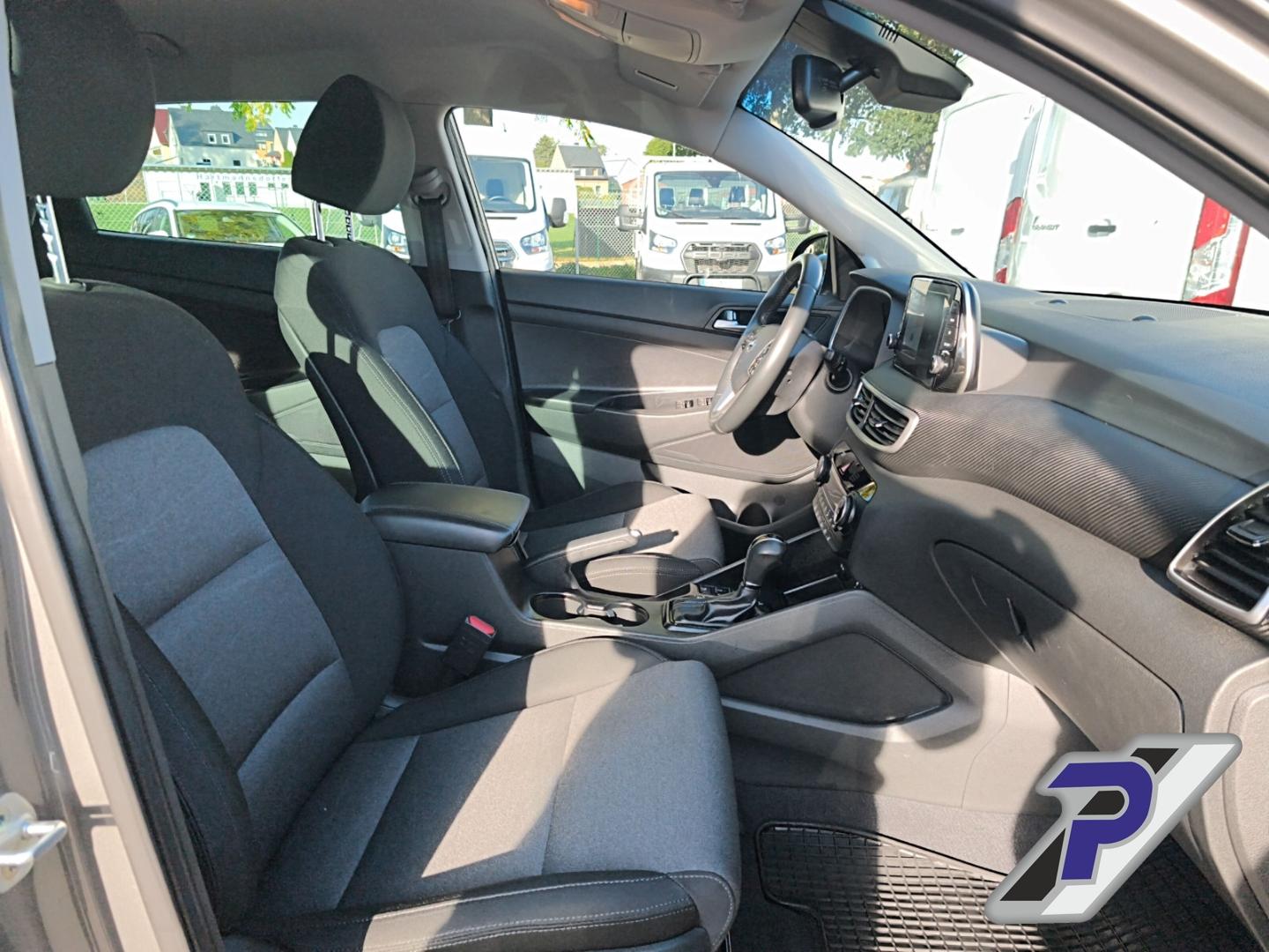 Hyundai Tucson Style 4WD NAVI+FAHRERASSISTENZ-PAKET AHK 
