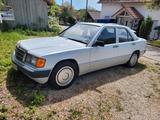 Mercedes-Benz 190E 2.0  - Mercedes-Benz 190 aus 1988: 190e