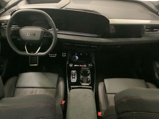 Q6 SUV e-tron quattro,Lenkrad beheizbar,Luft,Pan
