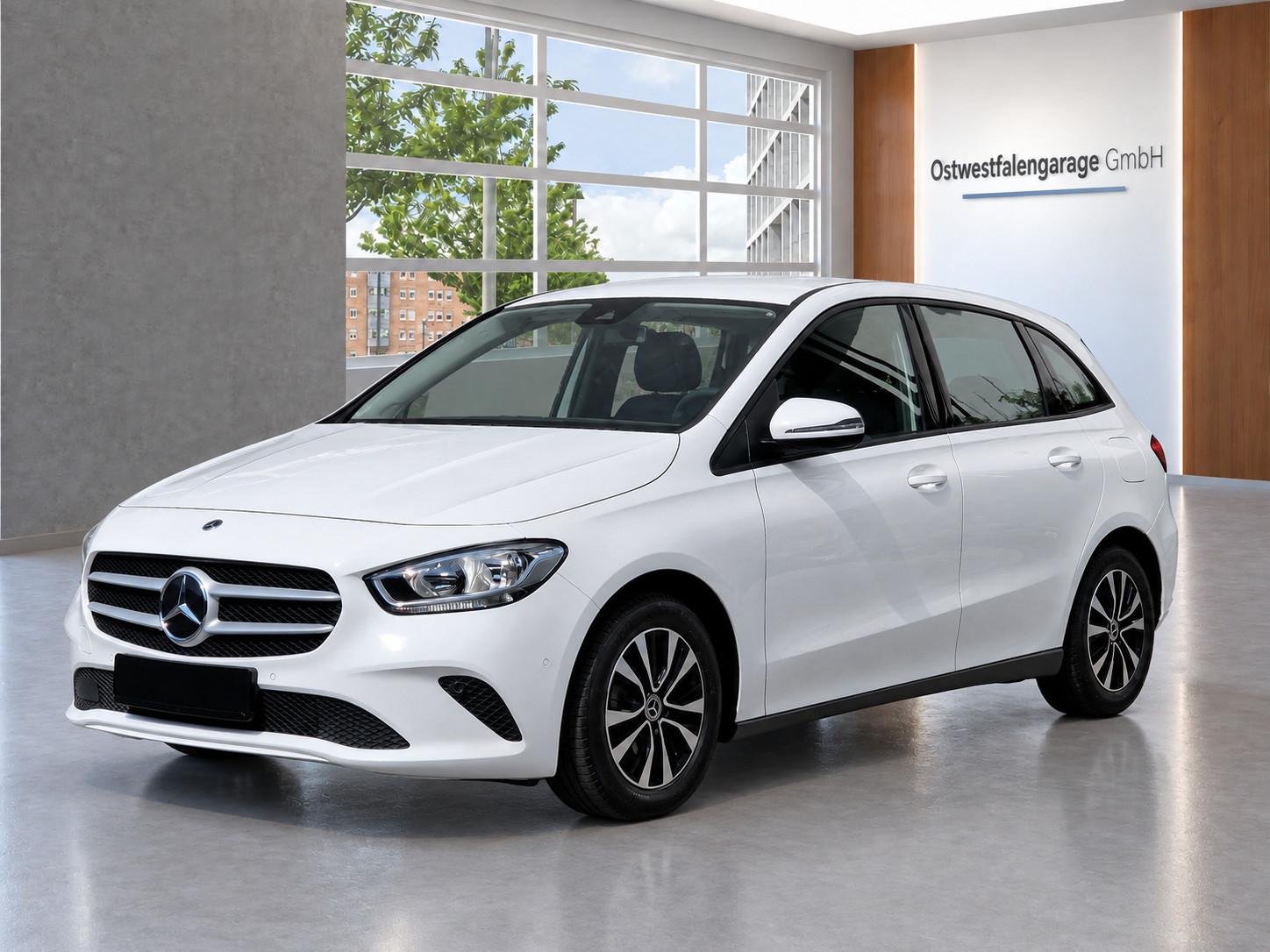 Mercedes-Benz B 180 (Automatik, Teilleder, Navi)