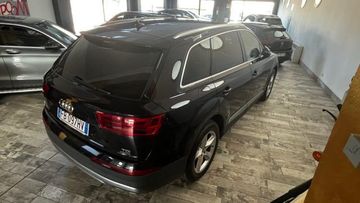 Audi Q7 - 5