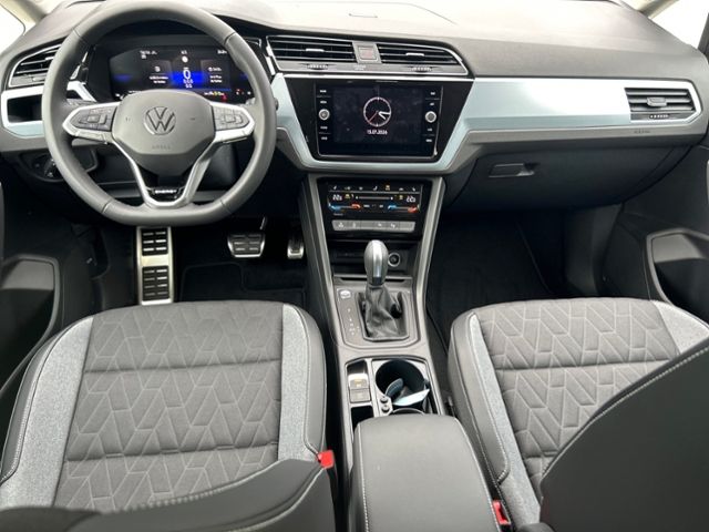 Fahrzeugabbildung Volkswagen Touran 1,5 TSI DSG 7-SITZER AHK KEYLESS NAVI APP