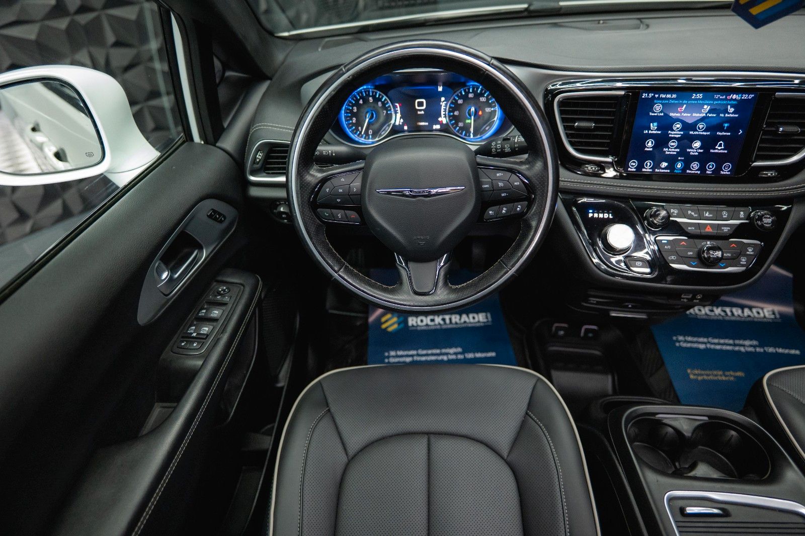 Fahrzeugabbildung Chrysler Pacifica 3.6 V6 LIMITED Night *Pano*CarPlay*ACC