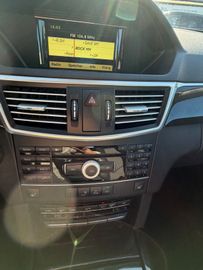 Mercedes E 220 - 8
