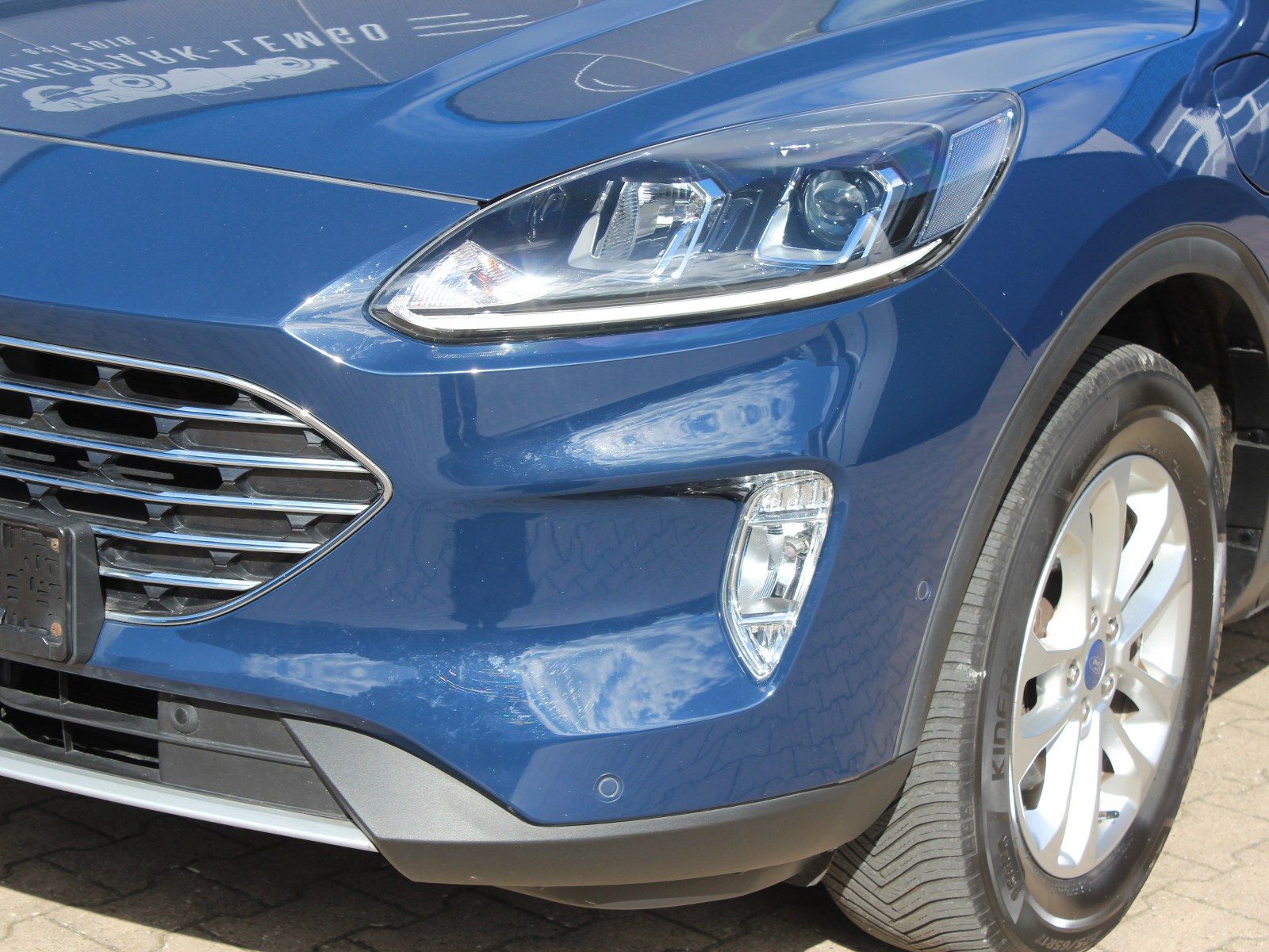 Fahrzeugabbildung Ford Kuga Plug-In Hybrid Titanium 2,5 Duratec