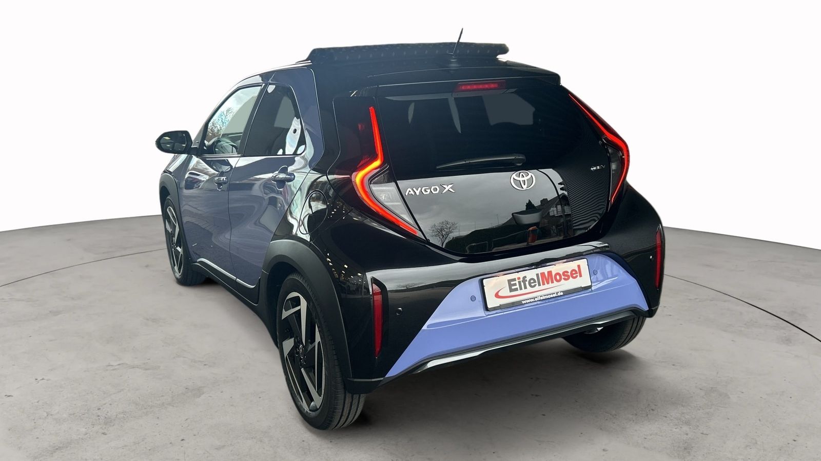 Toyota Aygo X Hybrid Lounge imagem 3
