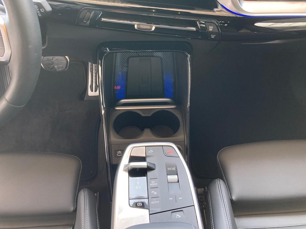 BMW 223 Active Tourer - Bild 10