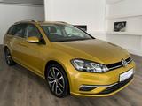 Volkswagen Golf VII Variant Highline R-Line BMT/Start-Stopp - Volkswagen Golf mit Diesel-Antrieb: Gelb, Ambiente-Beleuchtung