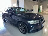 BMW 123d Coupé - - blaue BMW 123