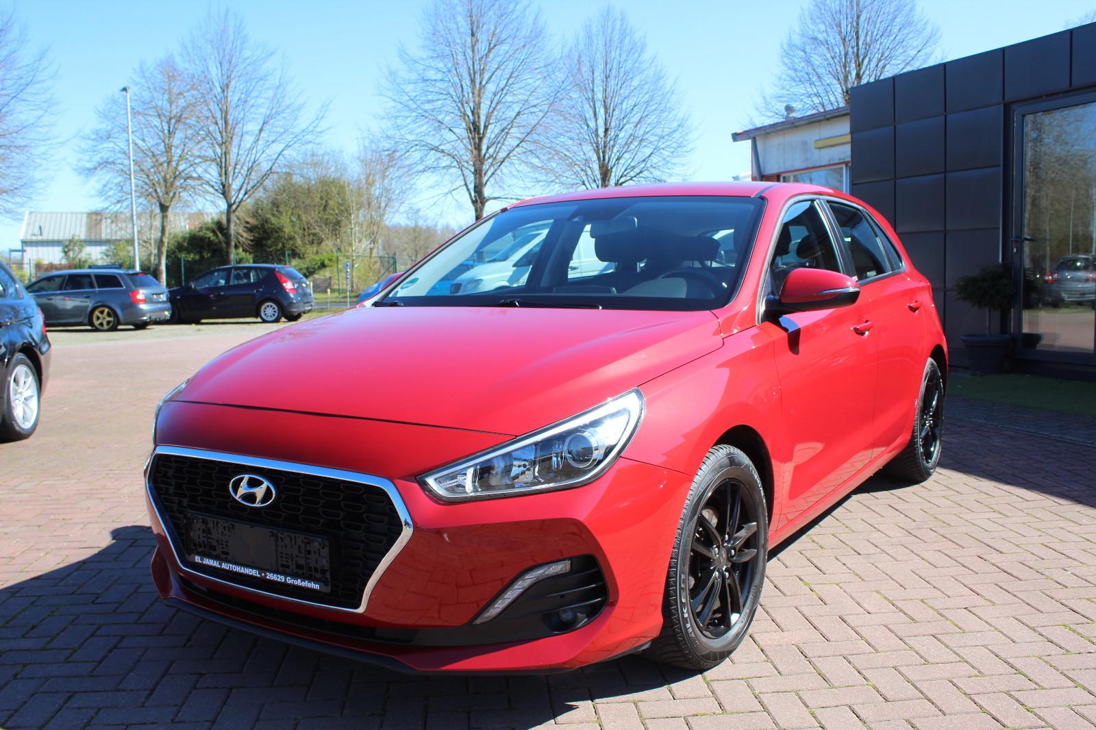 Hyundai i30 1.4 Navi SHZ AHK