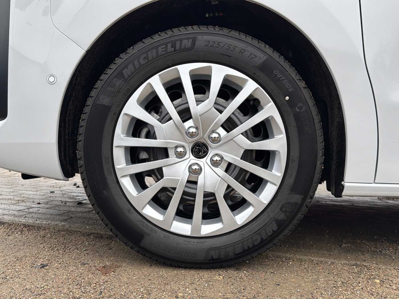 Peugeot Traveller - Bild 10