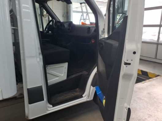 Fahrzeugabbildung Mercedes-Benz Sprinter 317 Koffer LBW 4.325 Navi RFK SHZ Klima