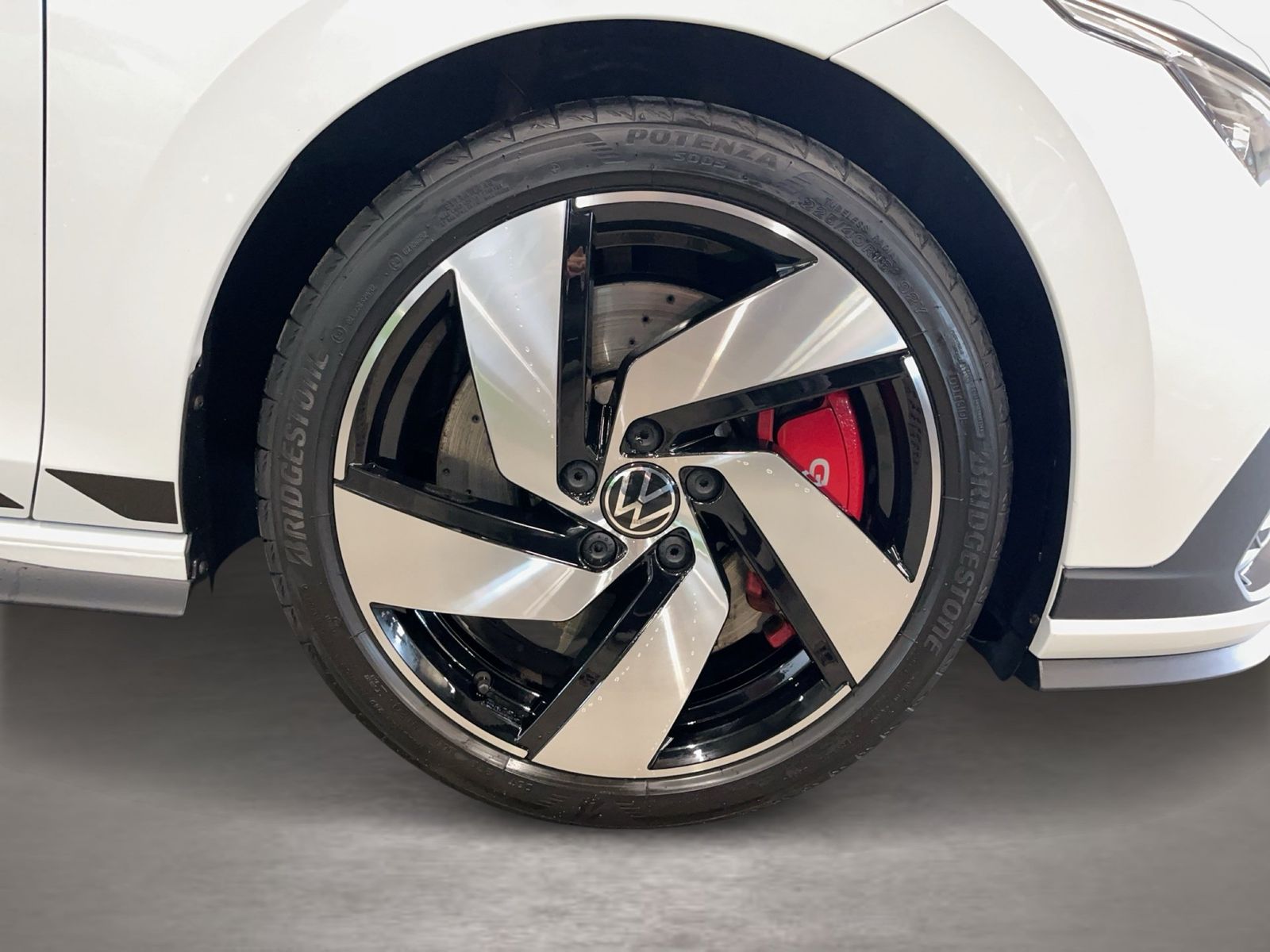Volkswagen Golf - Bild 6