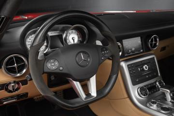 صورة مصغرة 13 لـ 2010 Mercedes-BENZ SLS AMG