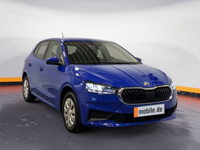 Skoda Fabia Ambition 1.0 TSI DSG AHK LED CarPlay GJR