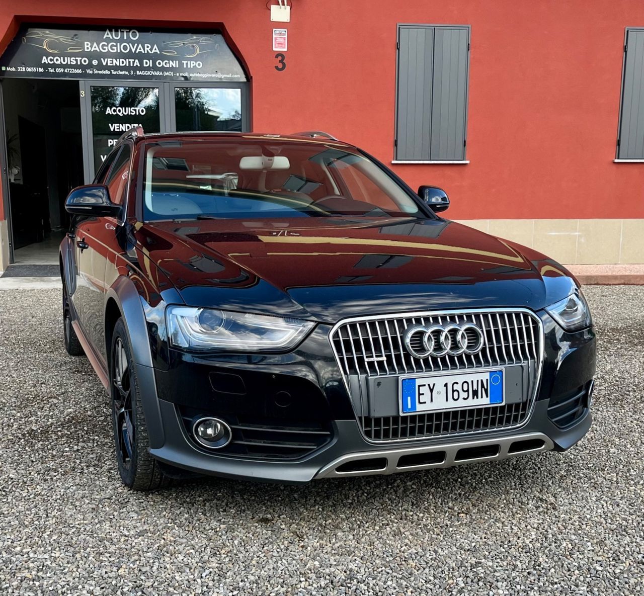 Audi A4 Allroad - 1
