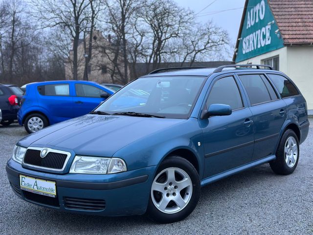 Skoda Octavia Combi 1.6 Ambiente / AHK / KLIMA / TÜV