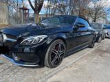 Mercedes-Benz C 400 4MATIC AMG Line Autom. AMG Line - Mercedes-Benz C 400: Cabrio
