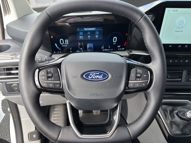 Fahrzeugabbildung Ford Tourneo Custom 2.0l 320 L1 Nugget Titanium Auf