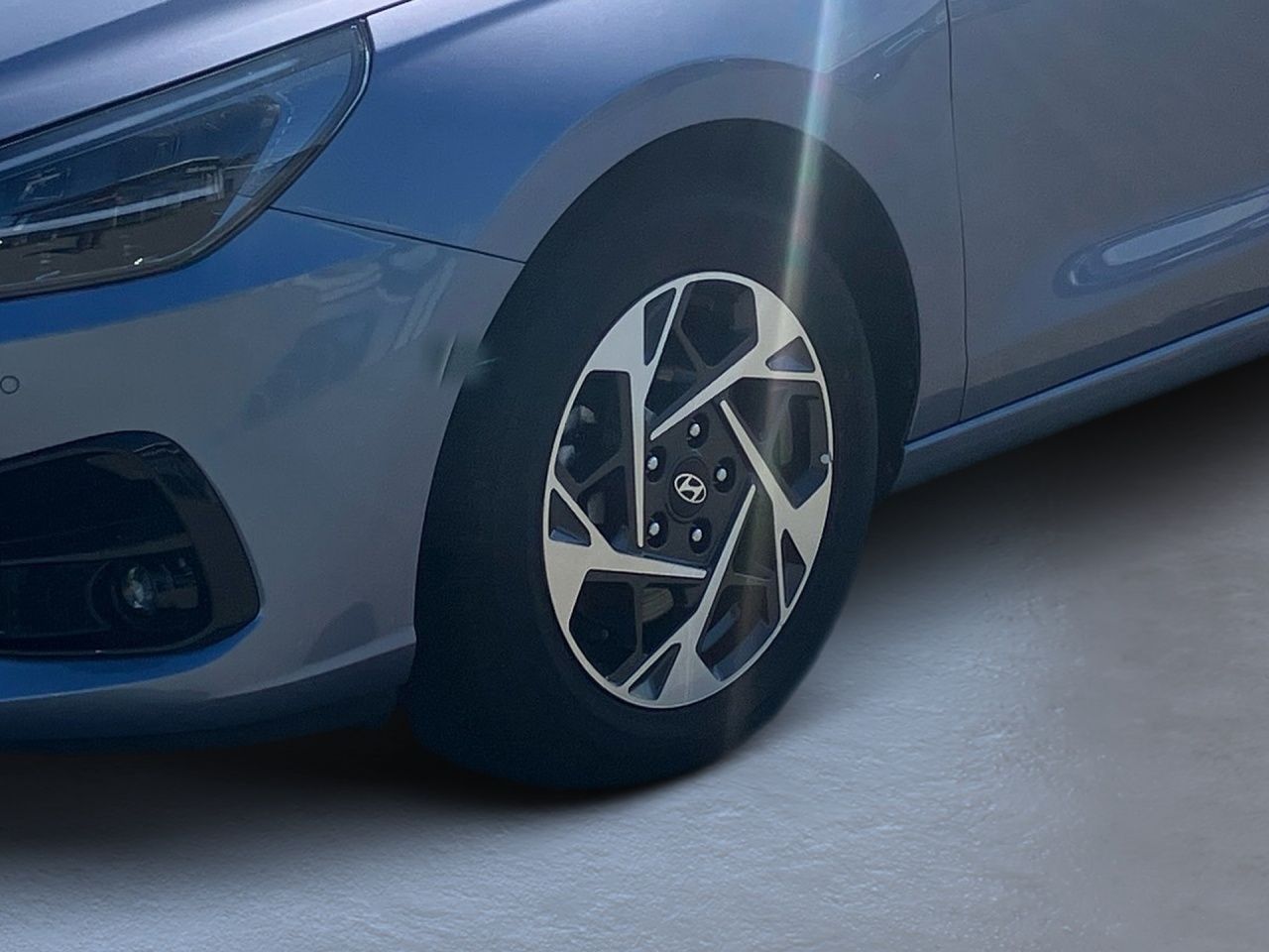 Fahrzeugabbildung Hyundai i30 DCT PRIME LED*NAVI*TEMPO*WINTER*CARPL*KAM*2Z