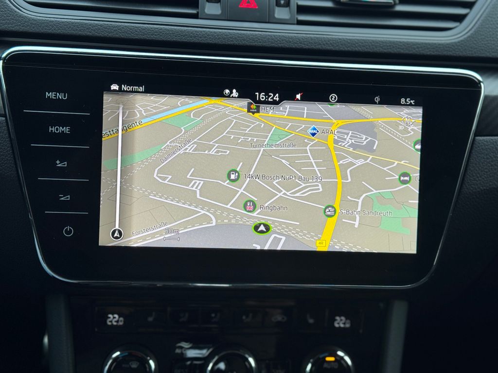 SKODA Superb Combi 2.0 TDI Sportline DSG SKODA Superb Combi 2.0 TDI Sportline DSG