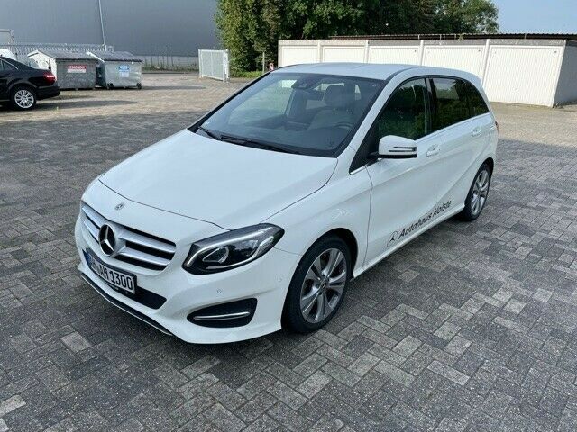 Mercedes-Benz B 220 d DCT Urban LED RFK AHK PTS EURO6