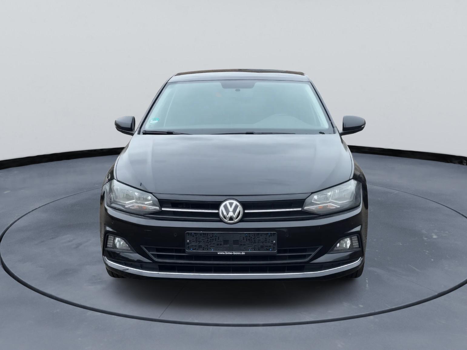 Volkswagen Polo VI Highline - NAVI - KAMERA - PDC